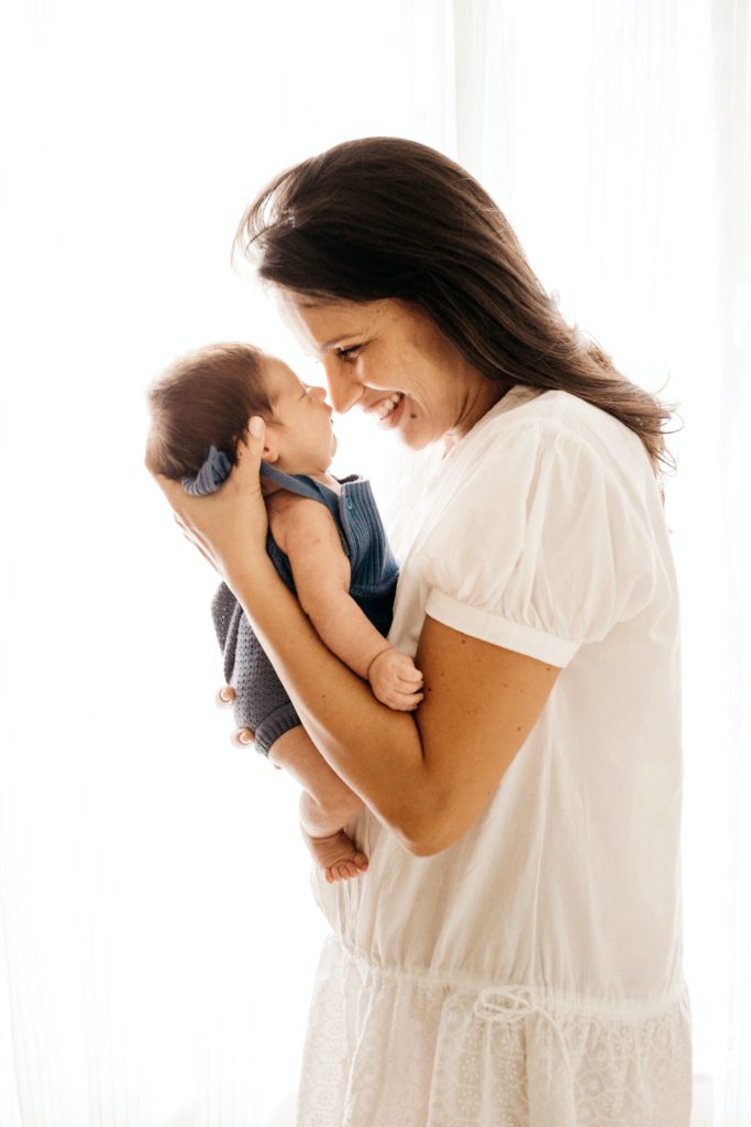 Benefits of Carrying – Do You Know the Importance for Your Baby?