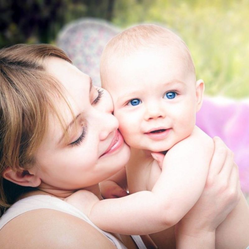 Genes protection the best way – Hug your baby